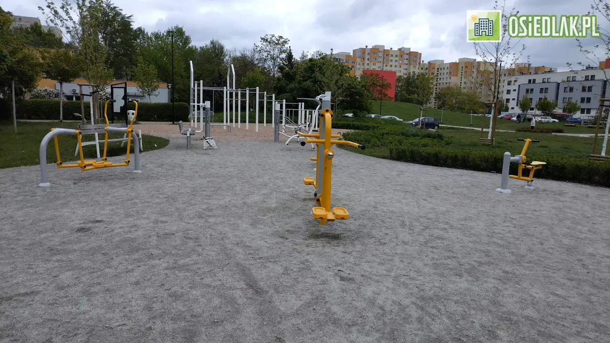 Gądów – Bulwar Ikara Street Workout Park – siłownia
